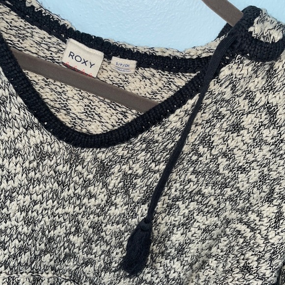 ROXY Sweater - Picture 2 of 2
